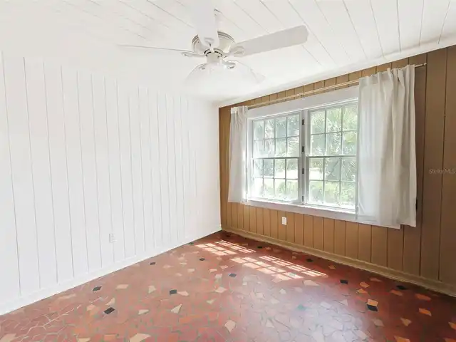 Listing Photo 37