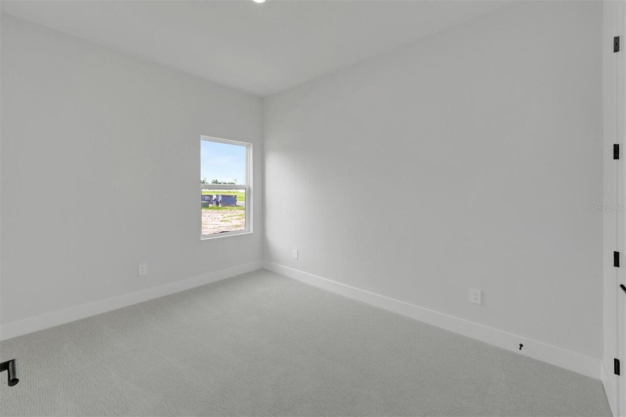 Listing Photo 20