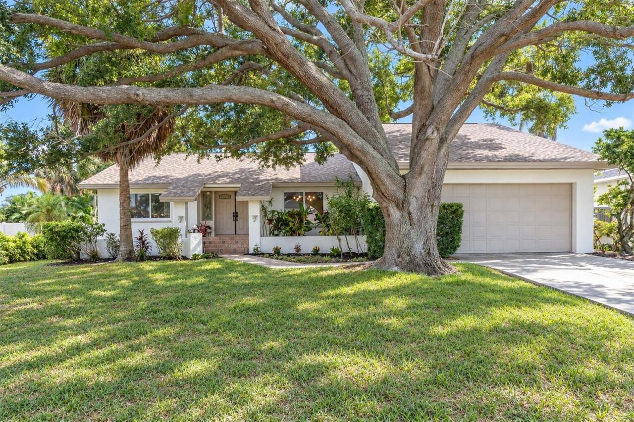 Tierra Verde Real Estate