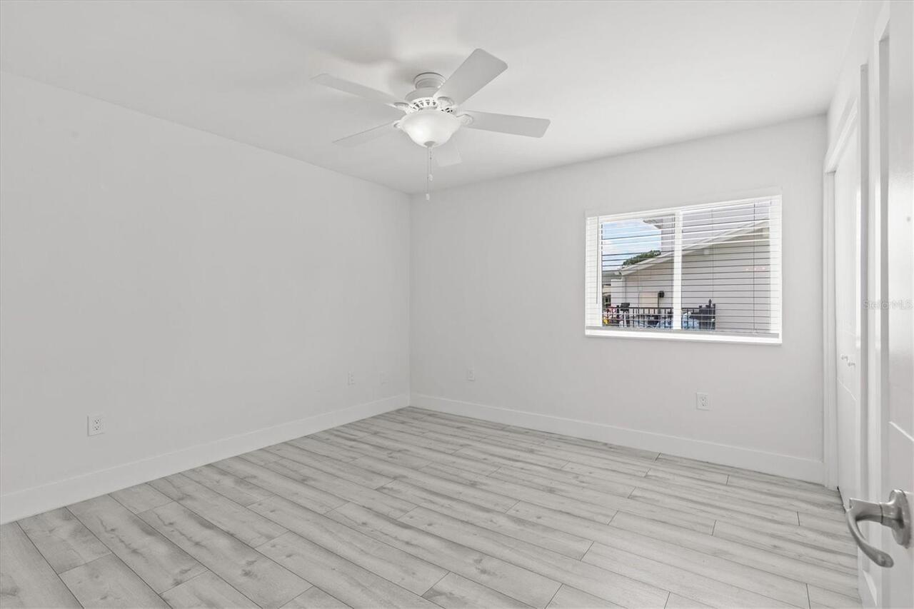 Listing Photo 43