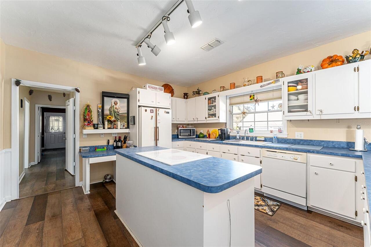 Listing Photo 23
