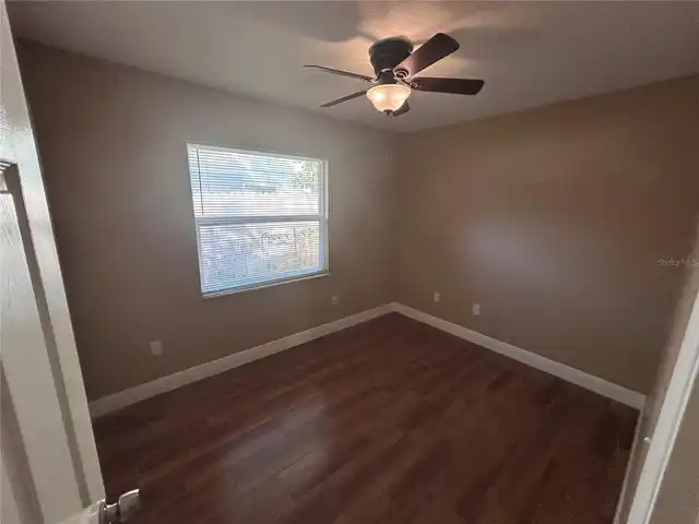 Listing Photo 7