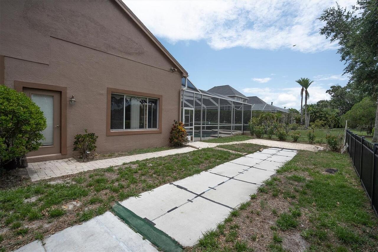Listing Photo 19