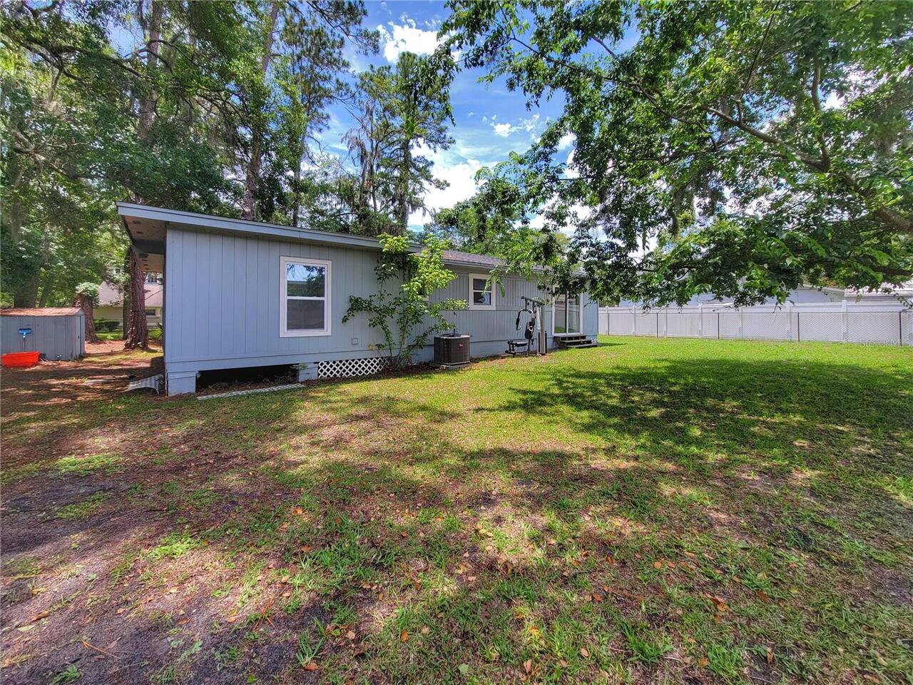 Listing Photo 15
