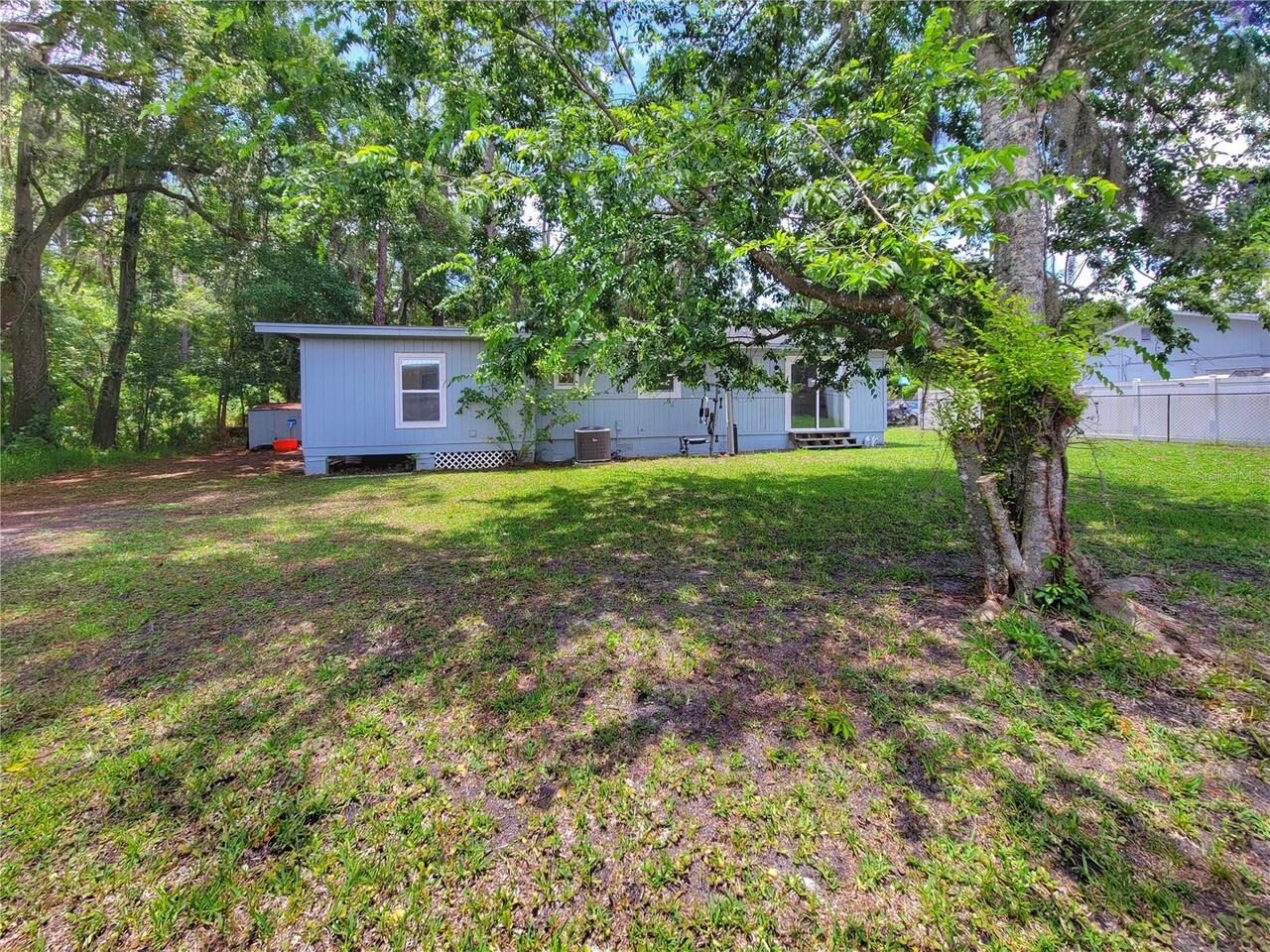 Listing Photo 16
