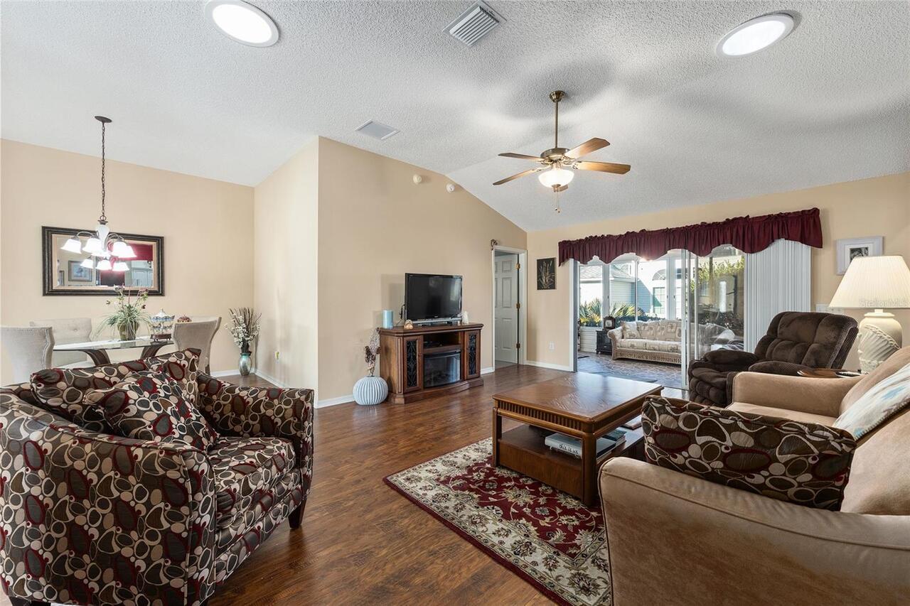 Listing Photo 25