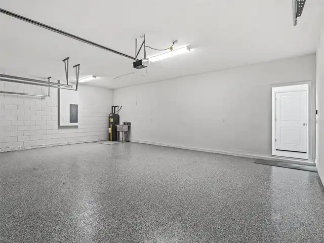 Listing Photo 33
