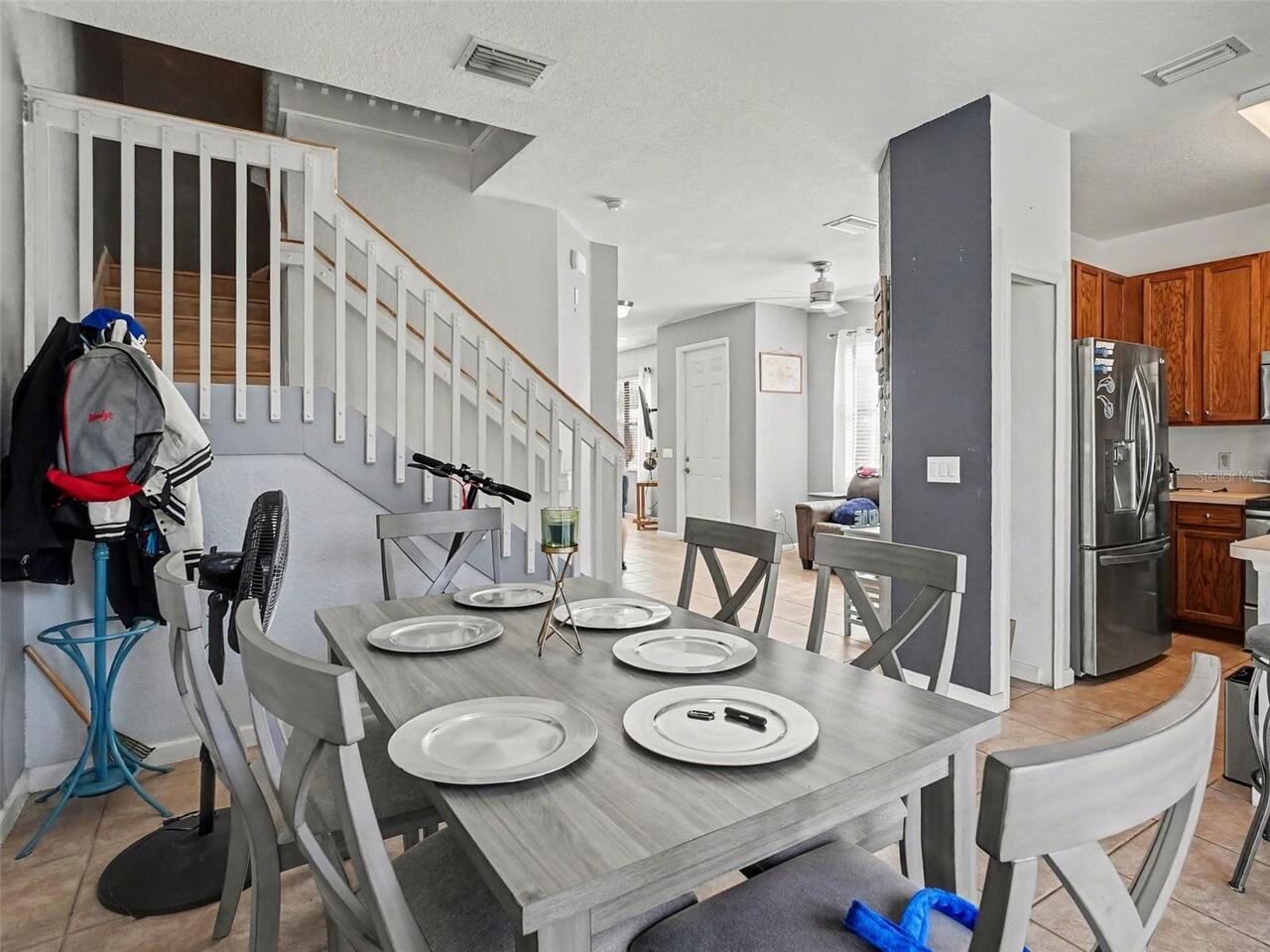 Listing Photo 8
