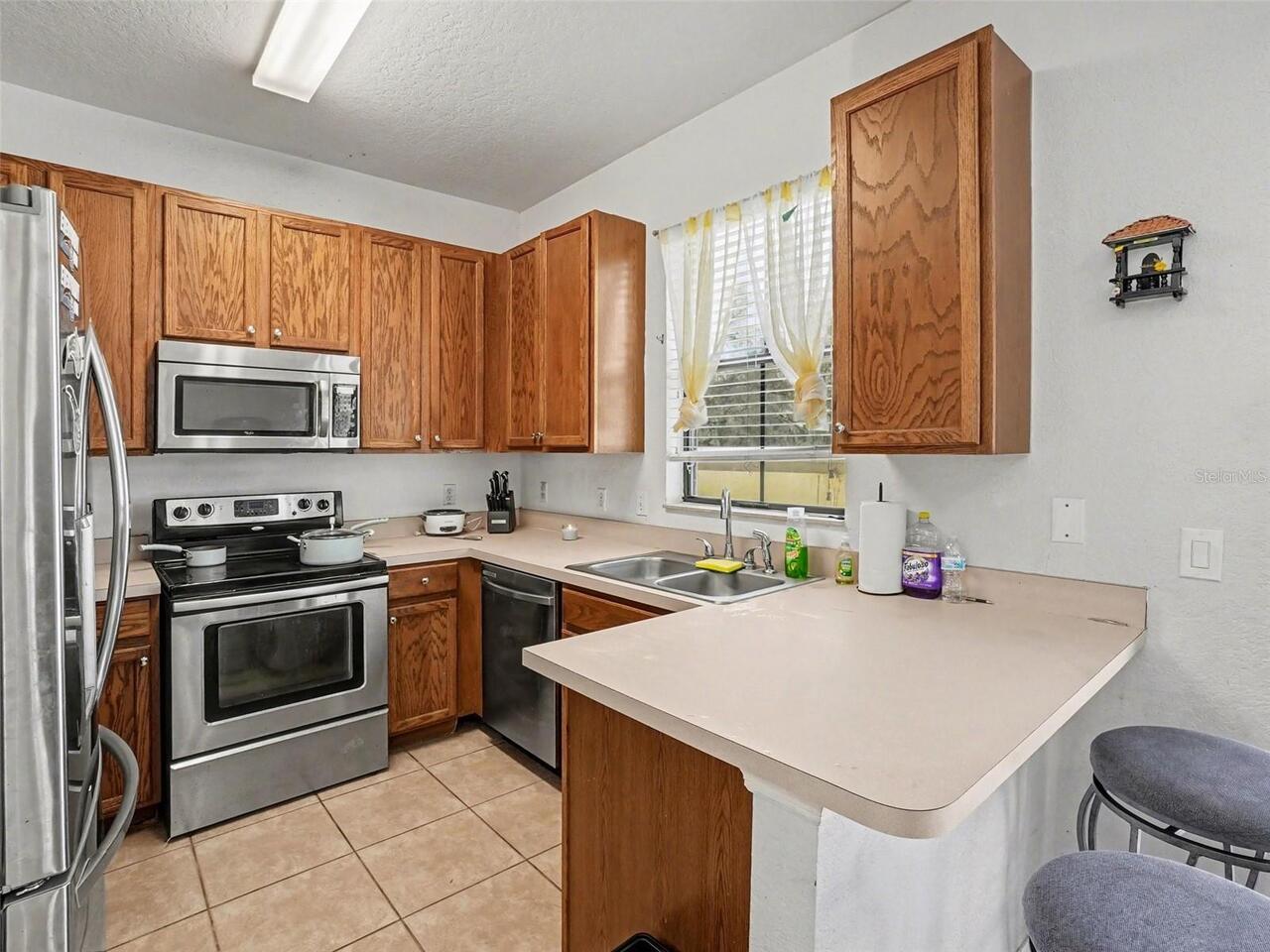 Listing Photo 9