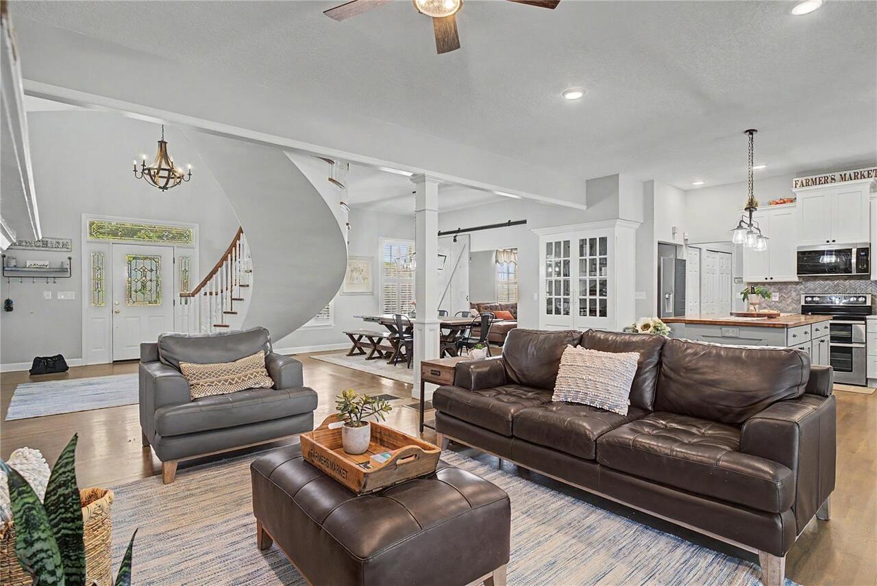 Listing Photo 11