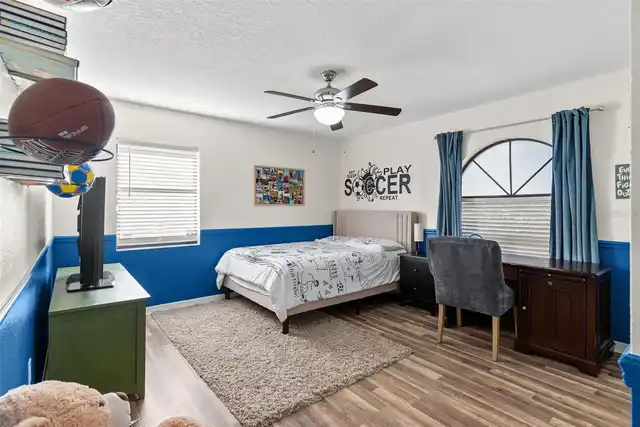 Listing Photo 16