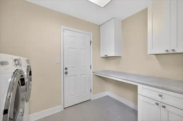 Listing Photo 14