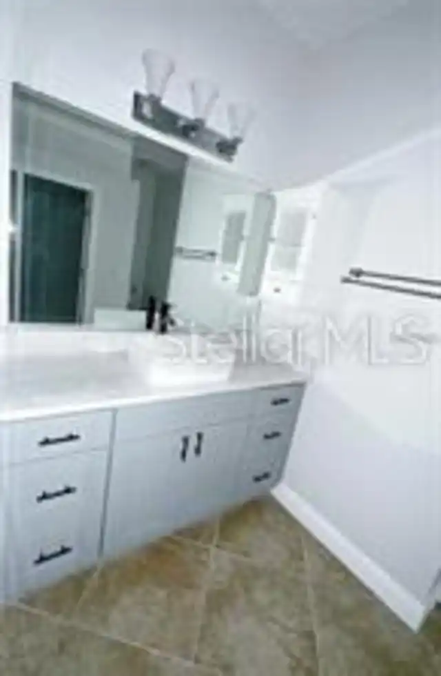 Listing Photo 24