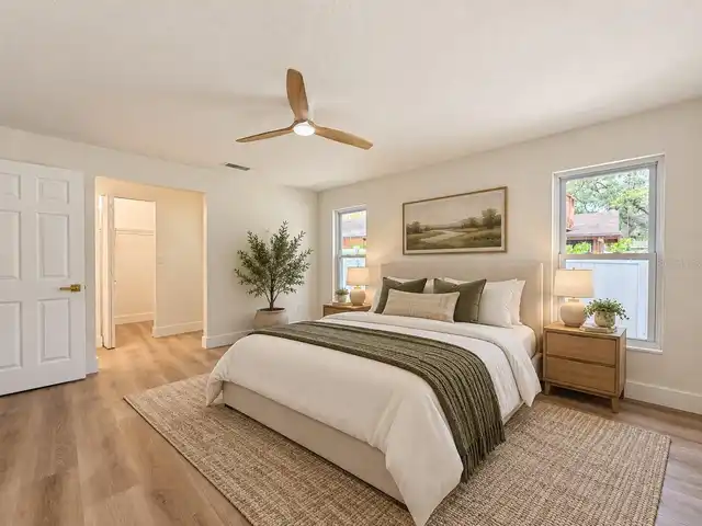 Listing Photo 12