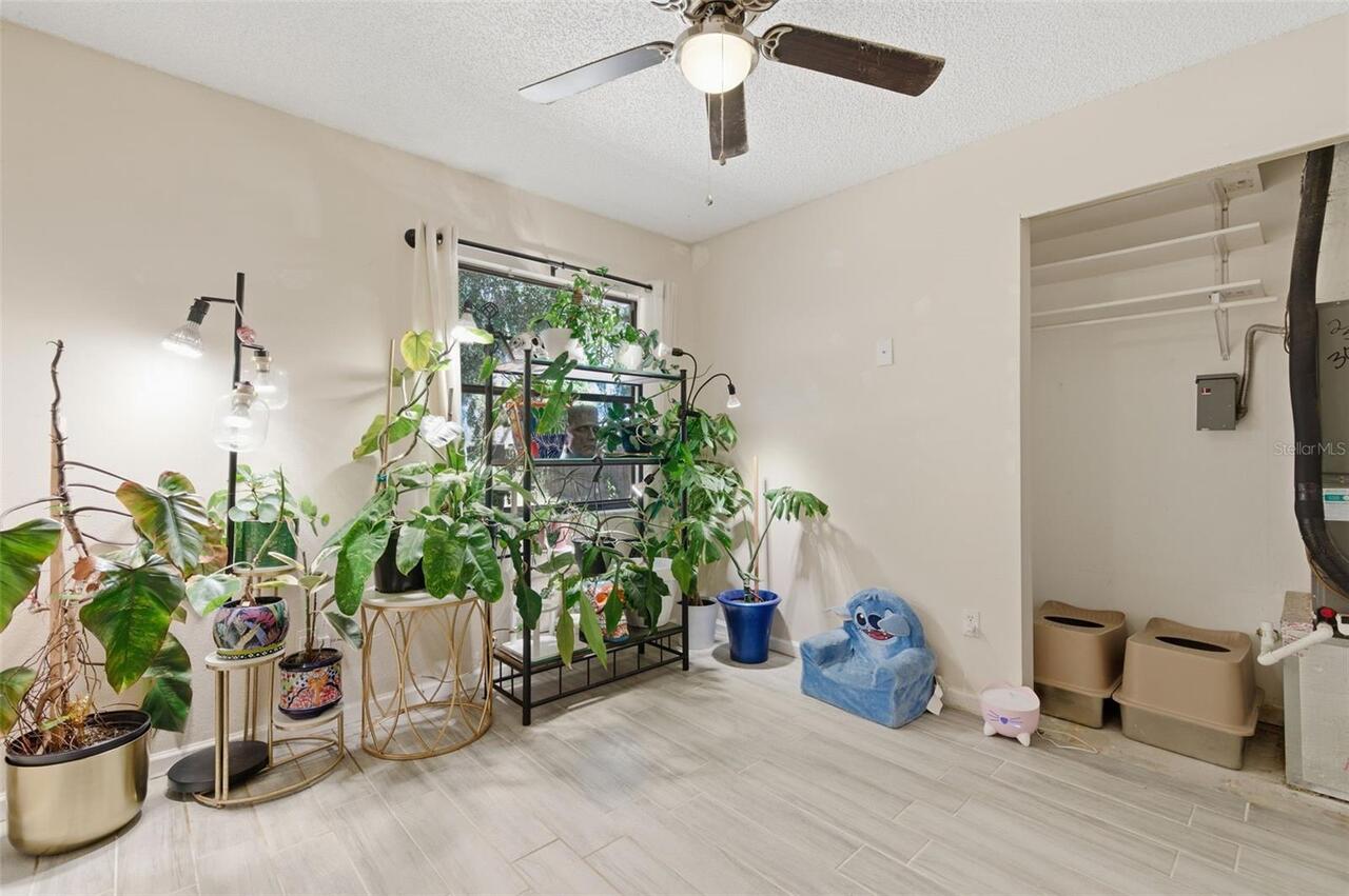 Listing Photo 14