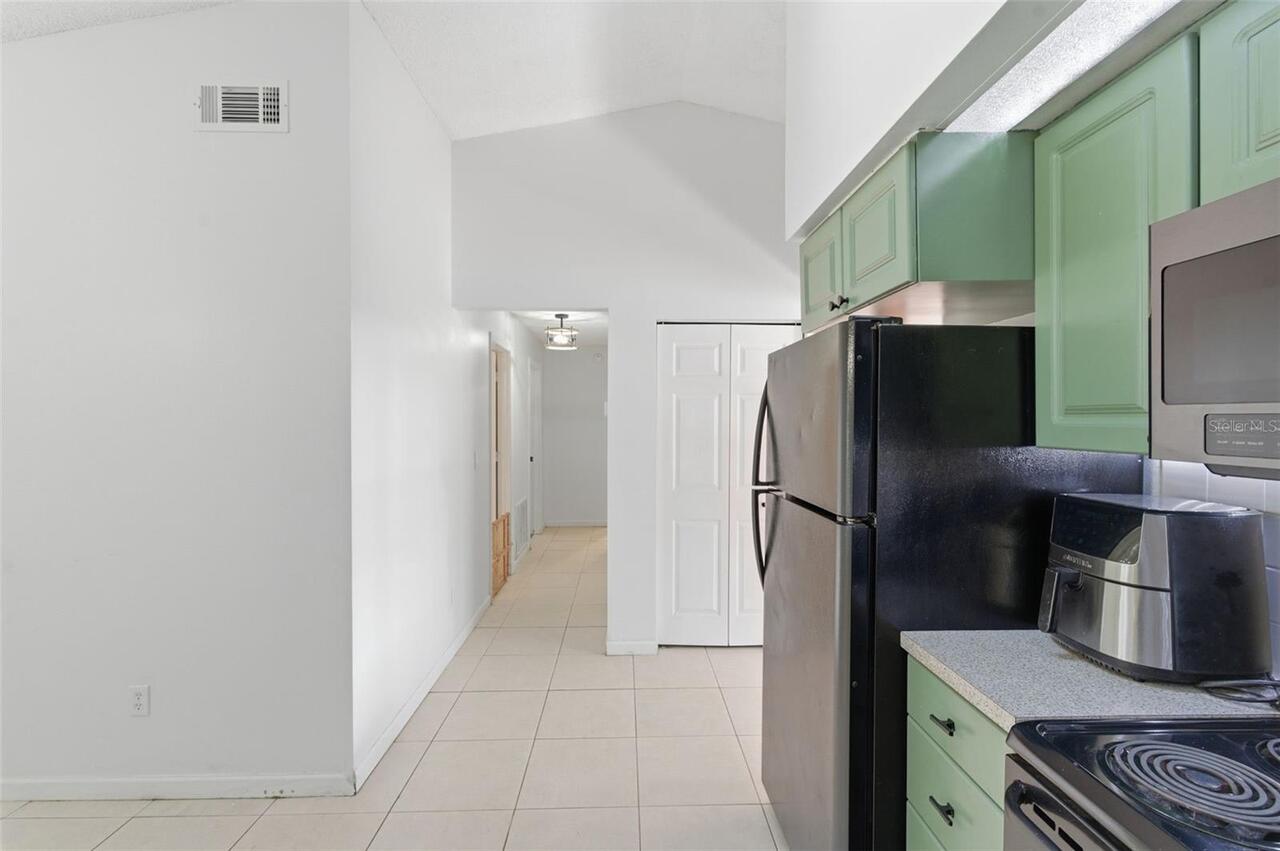 Listing Photo 19