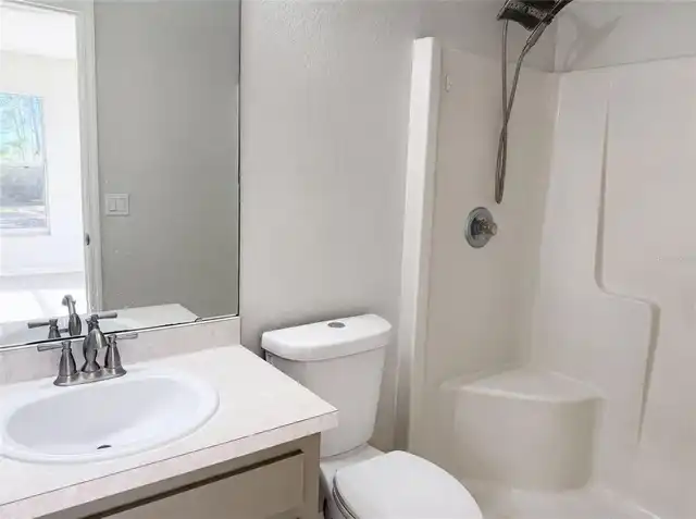 Listing Photo 16