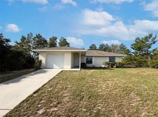Listing Photo 17