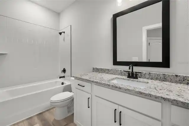 Listing Photo 17
