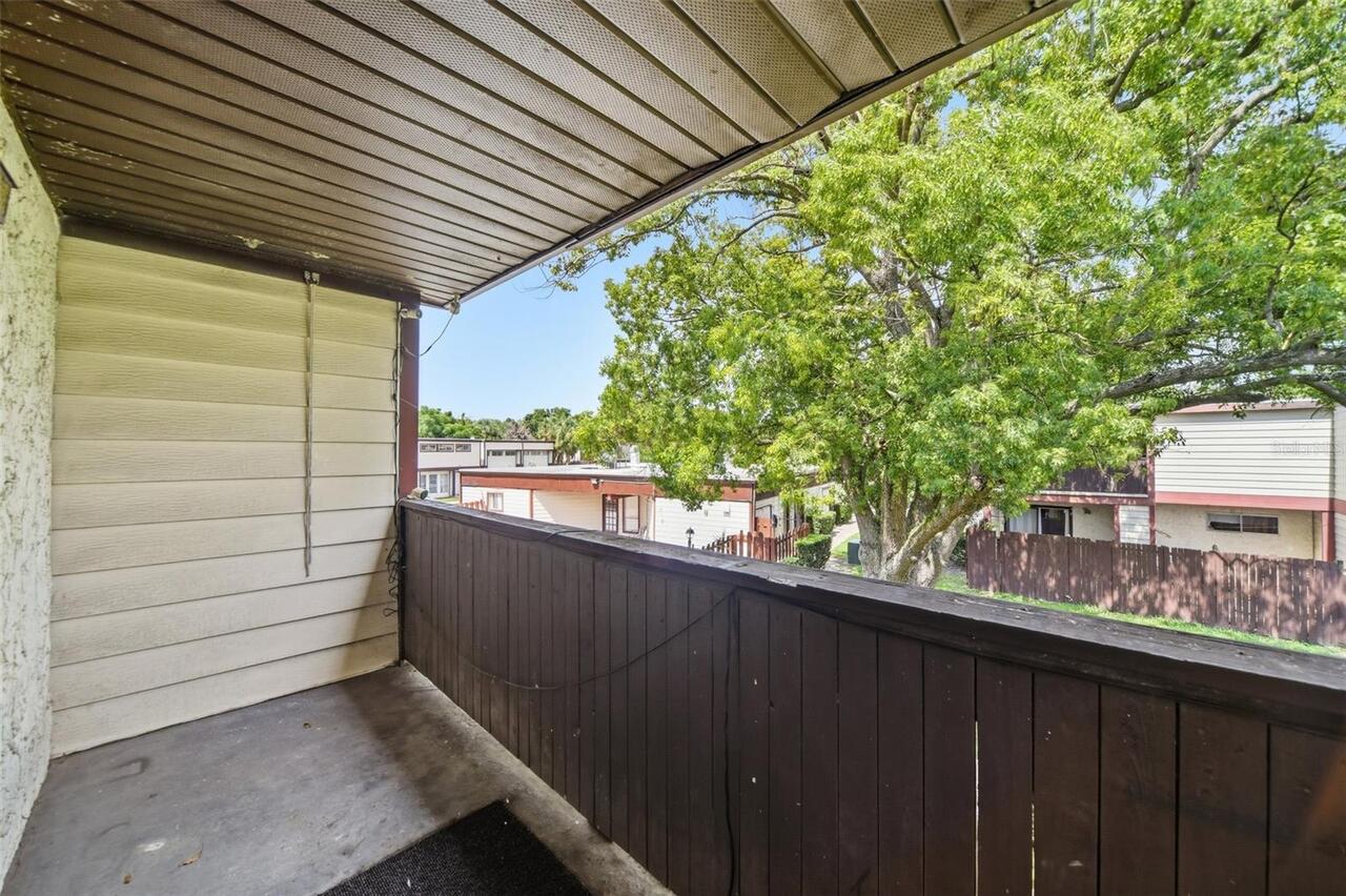 Listing Photo 9