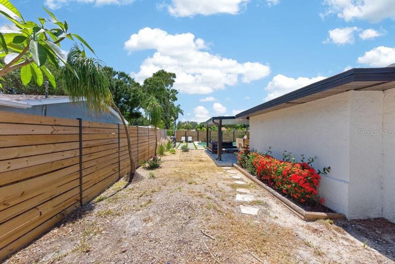 Listing Photo 42