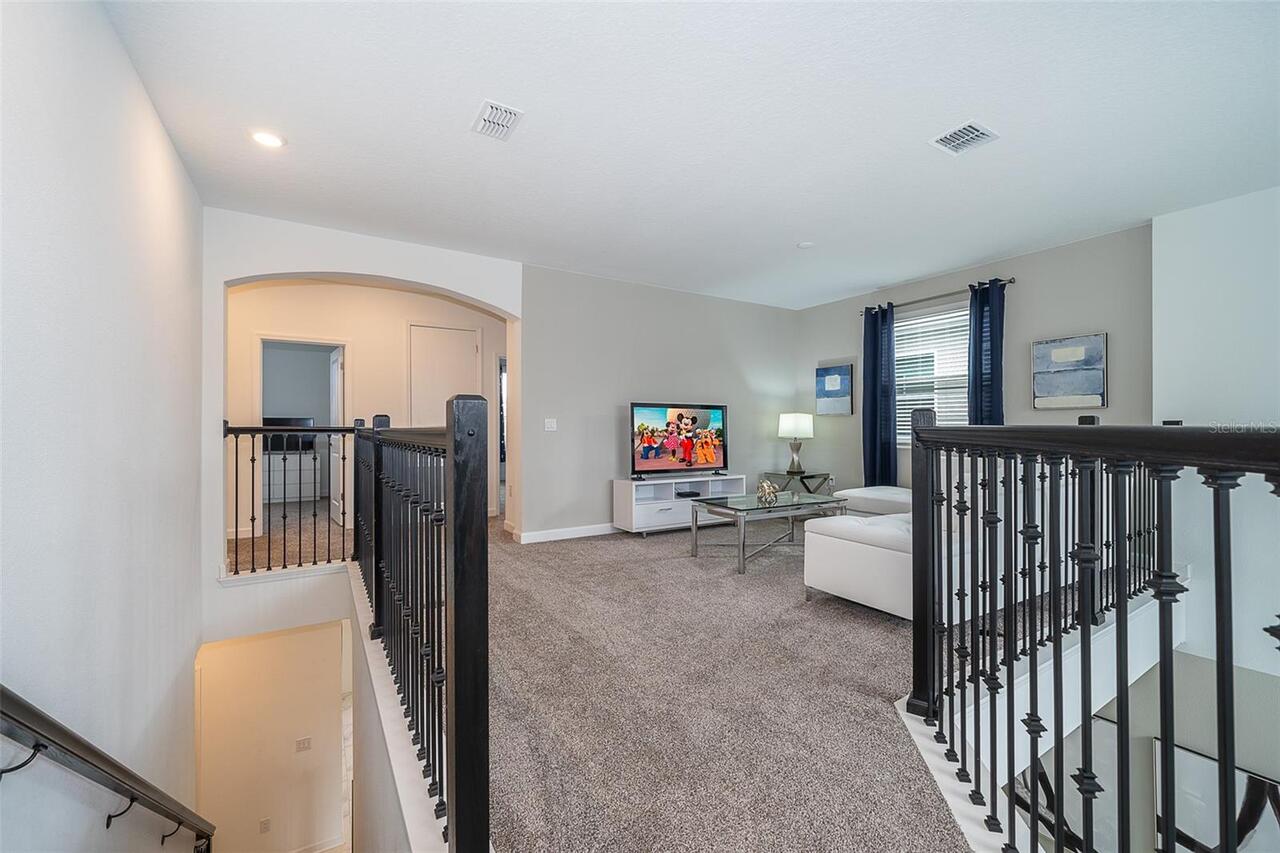 Listing Photo 11