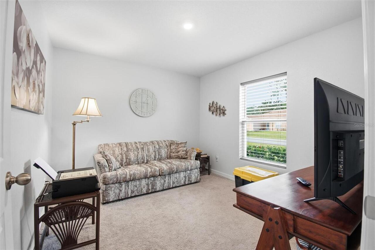 Listing Photo 8