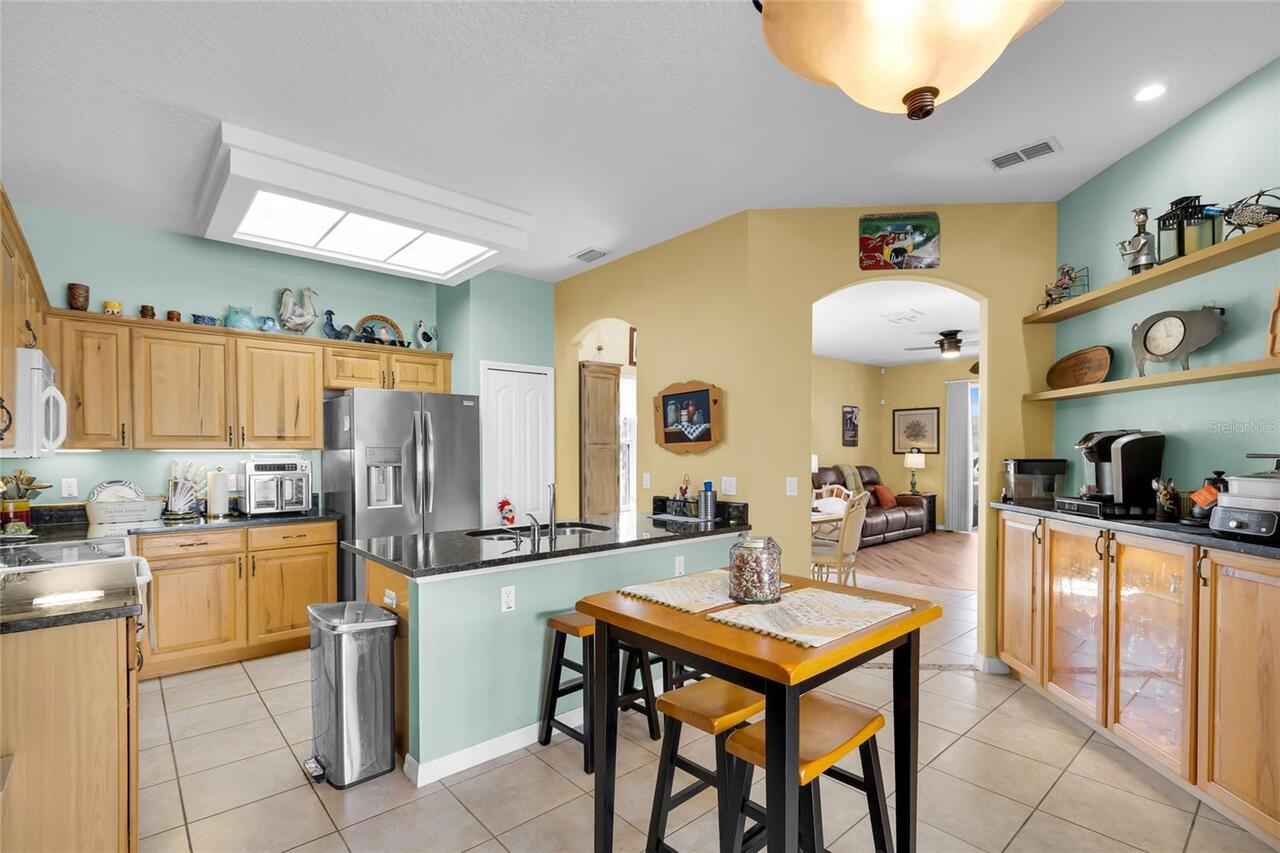 Listing Photo 16