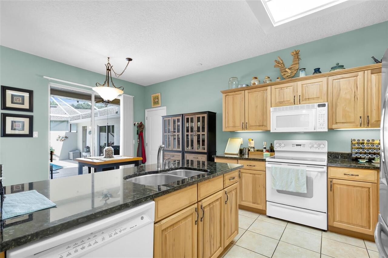 Listing Photo 19