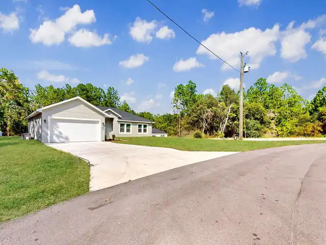 Listing Photo 5