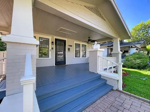 Listing Photo 6