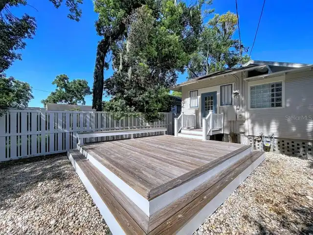 Listing Photo 15