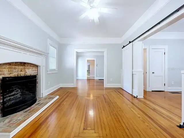 Listing Photo 18