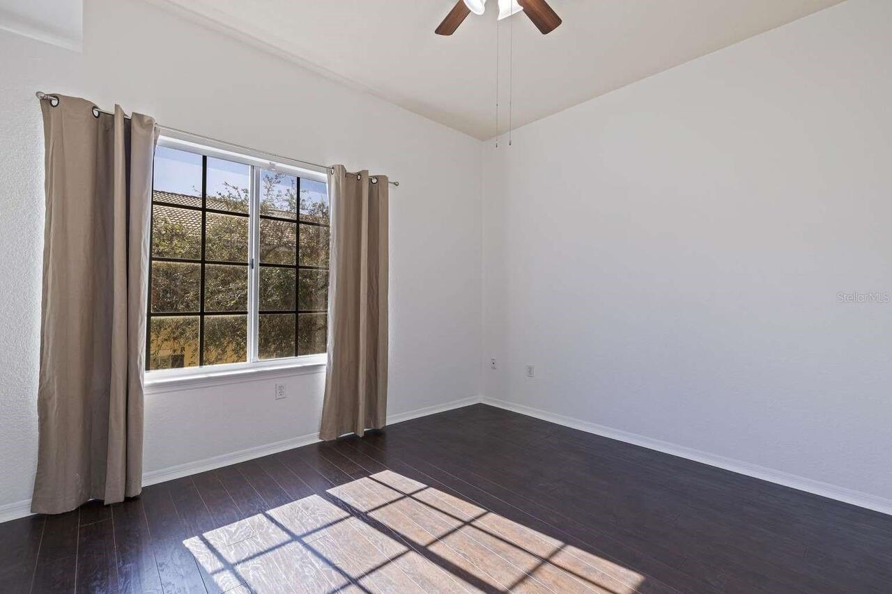 Listing Photo 25