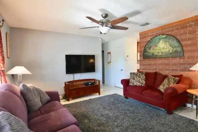 Listing Photo 15