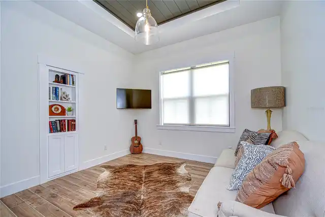 Listing Photo 32