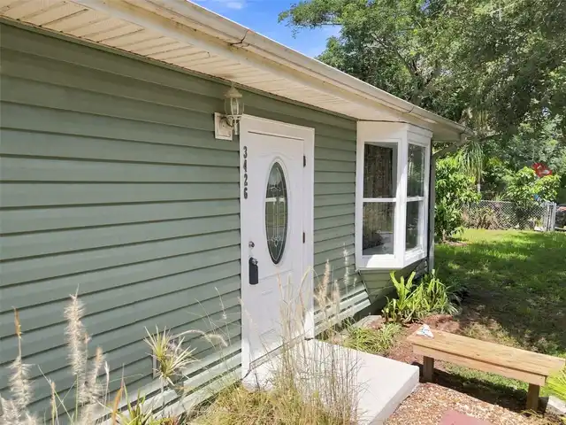 Listing Photo 9