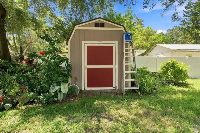 Listing Photo 34