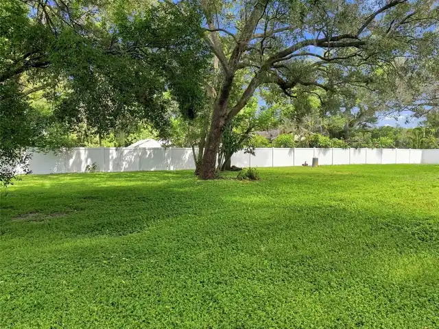 Listing Photo 37