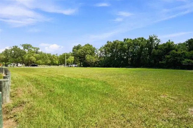Listing Photo 43