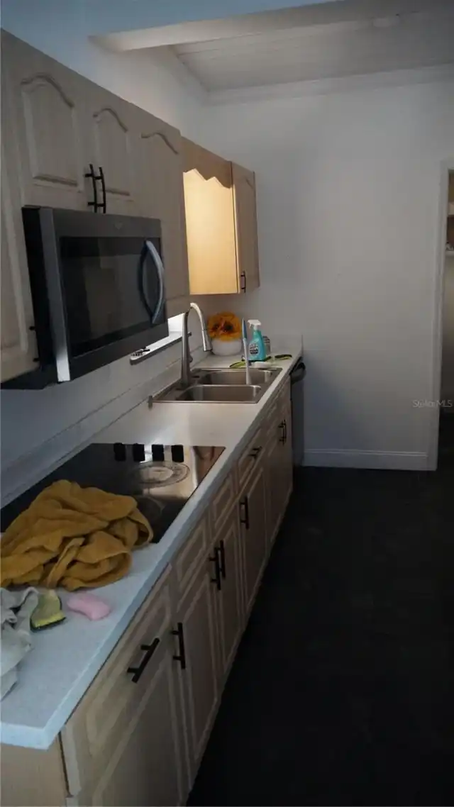 Listing Photo 18