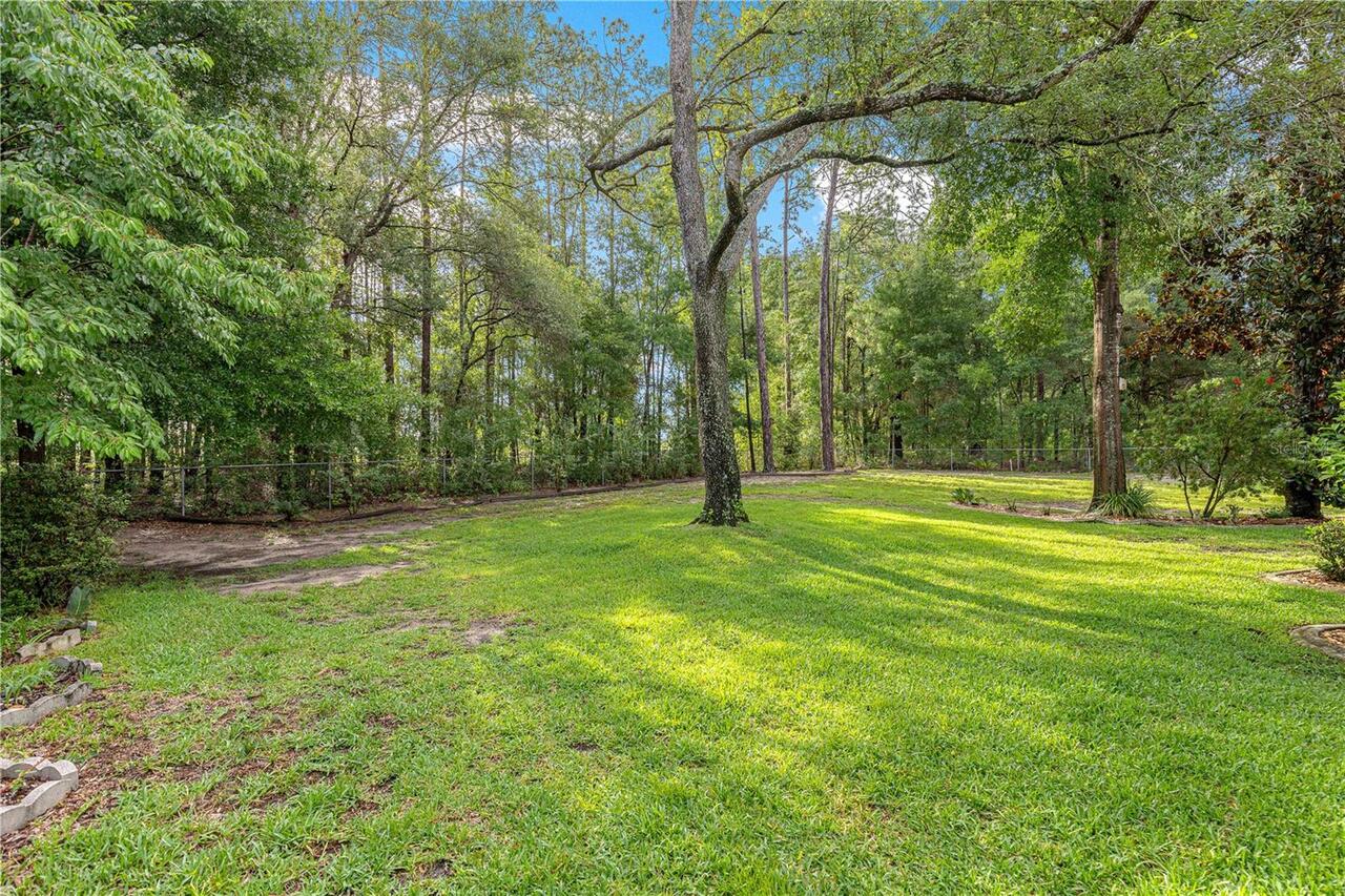 Listing Photo 42