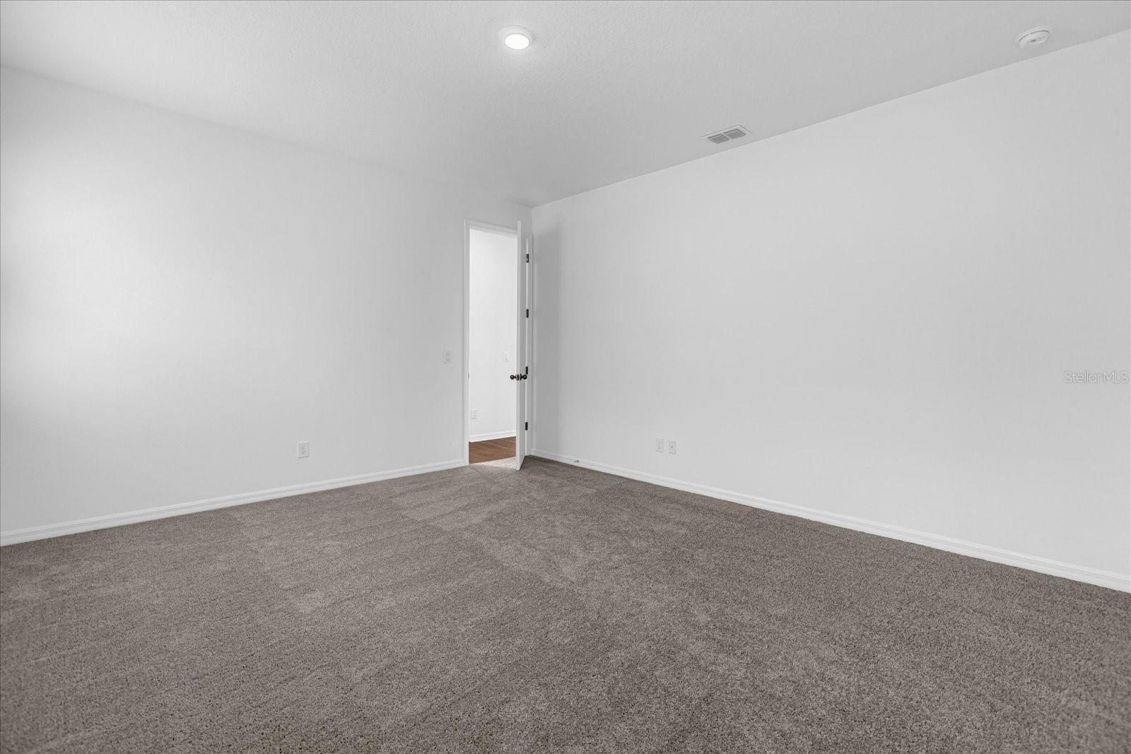 Listing Photo 24