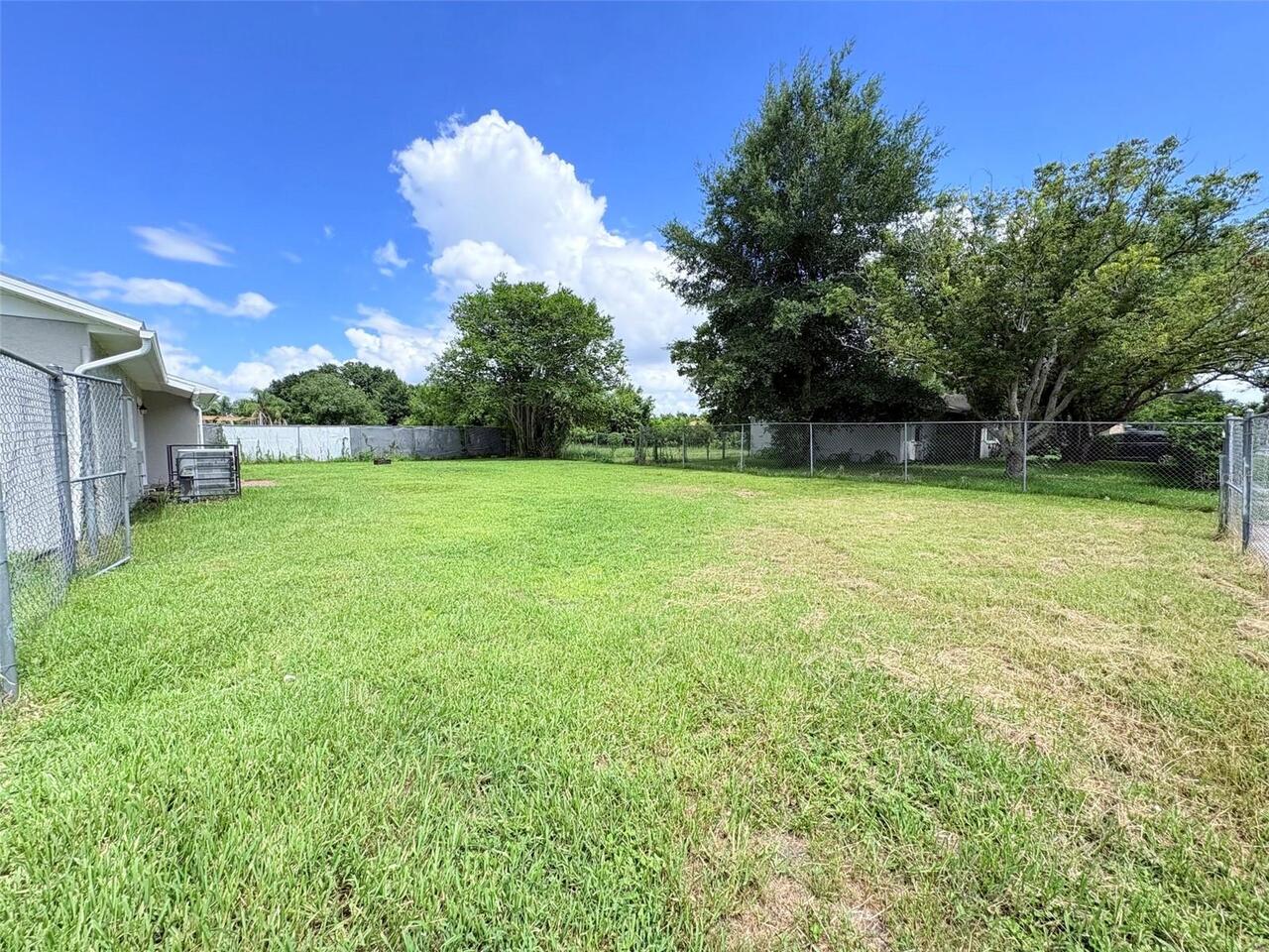 Listing Photo 24