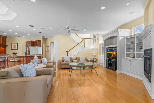 Listing Photo 18
