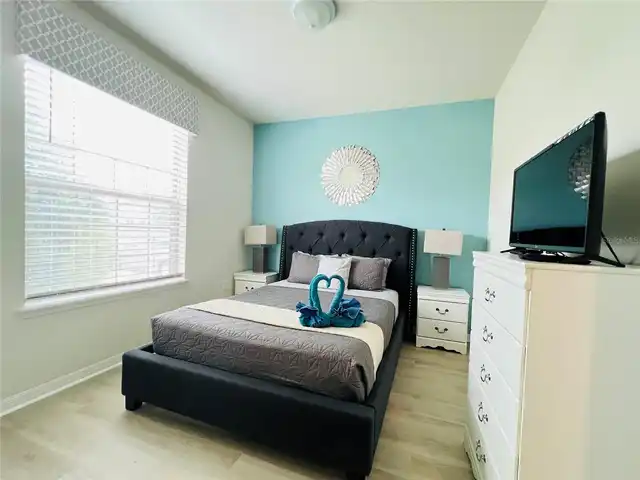 Listing Photo 20