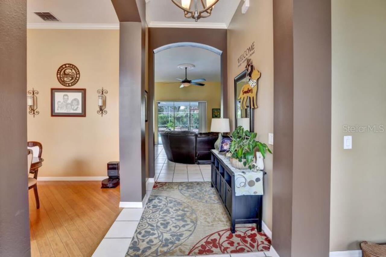 Listing Photo 9
