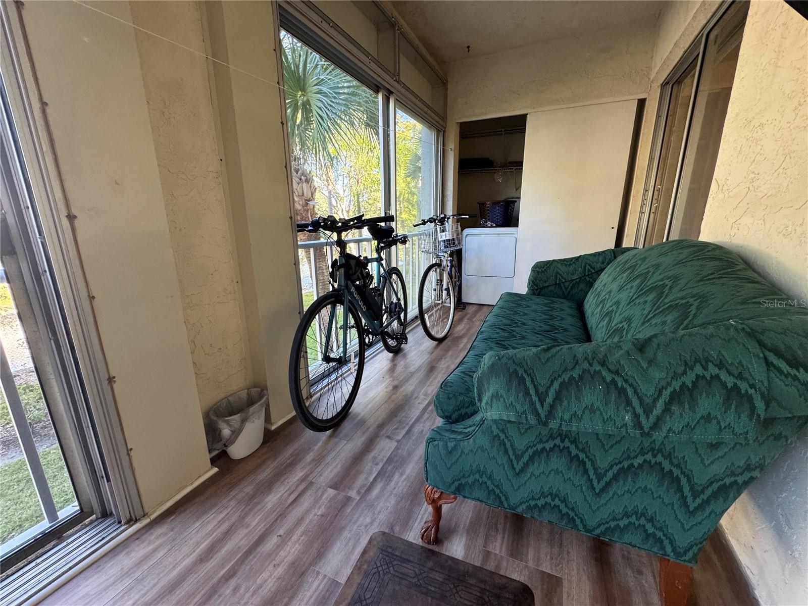 Listing Photo 11