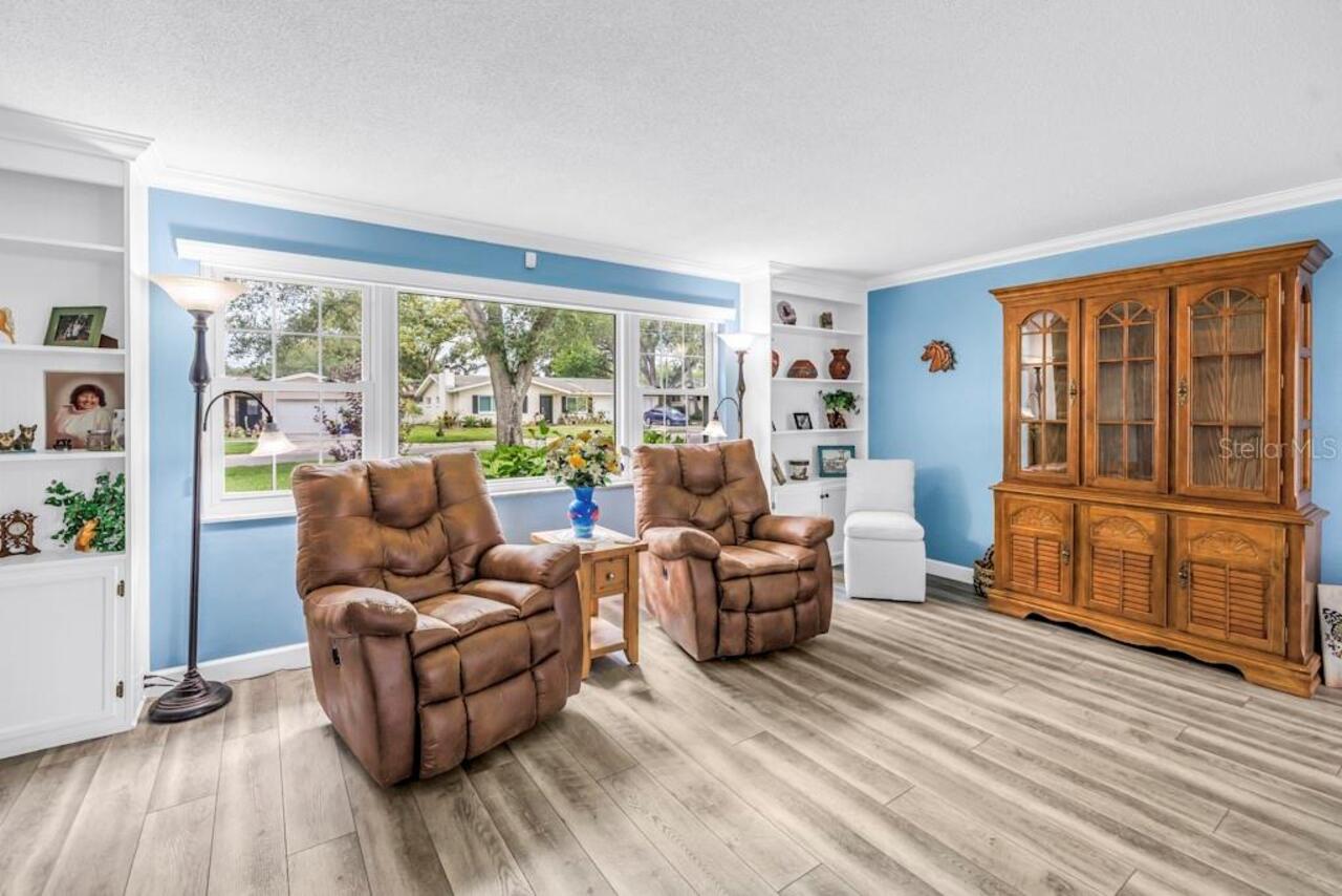 Listing Photo 9