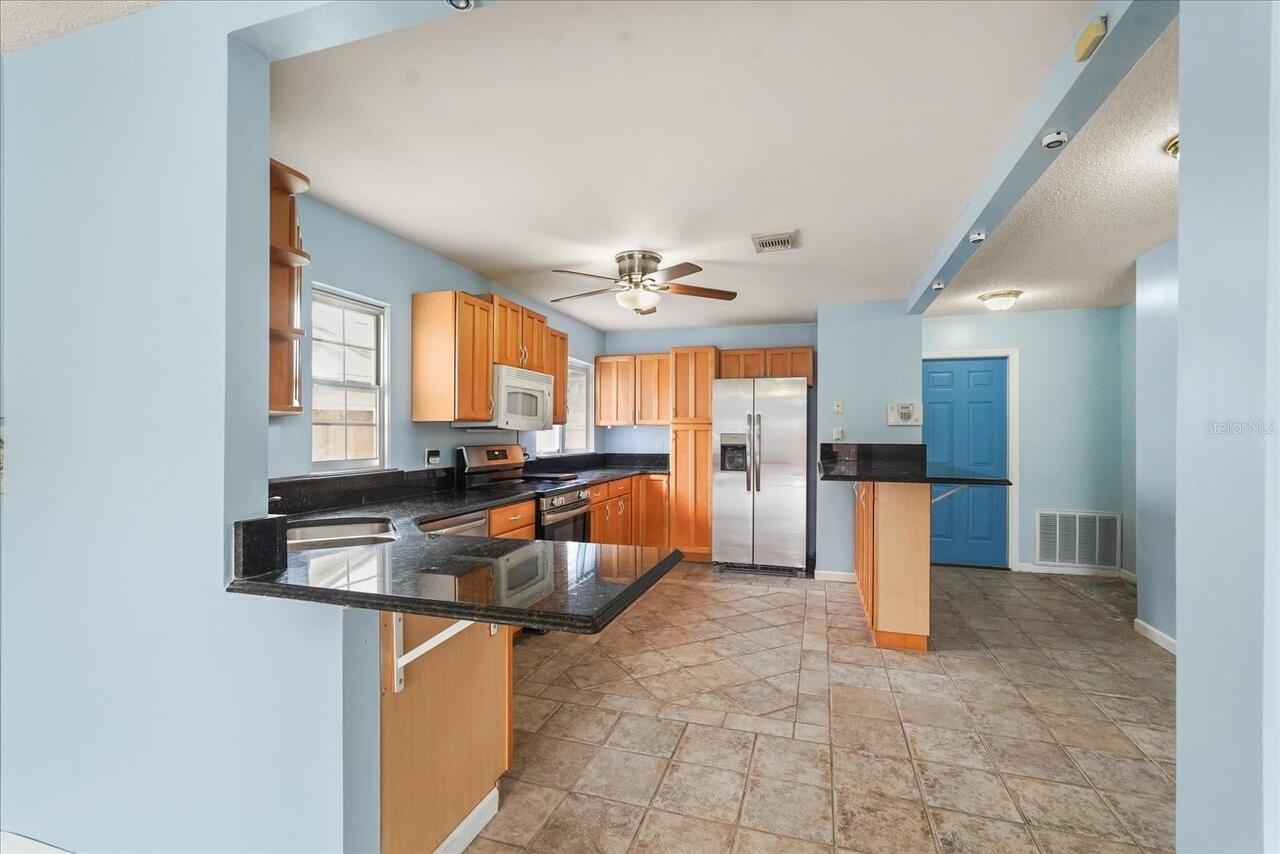 Listing Photo 7